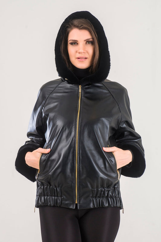 Linda Luxe Leather Jacket - Elegance Meets Comfort-CW Leather-Linda Luxe Leather Jacket - Elegance Meets Comfort-Woman's Leather Jacket